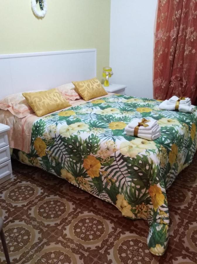 A Casa D'Antonella Bed & Breakfast Фонди Екстериор снимка