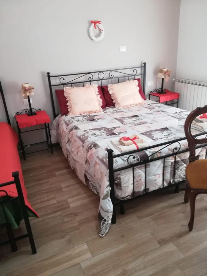 A Casa D'Antonella Bed & Breakfast Фонди Екстериор снимка