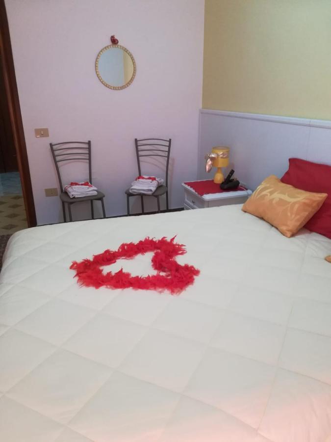 A Casa D'Antonella Bed & Breakfast Фонди Екстериор снимка