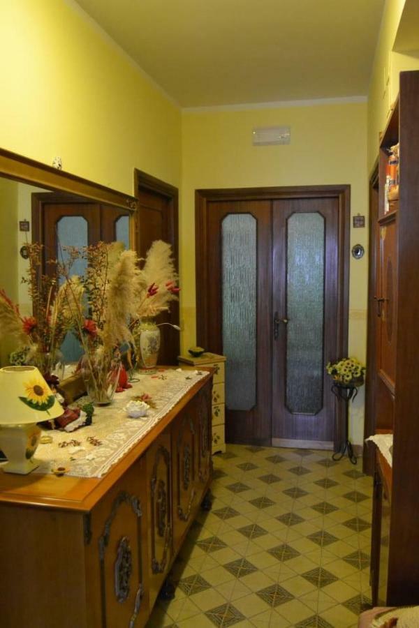 A Casa D'Antonella Bed & Breakfast Фонди Екстериор снимка